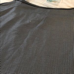 Metallic spotted tank